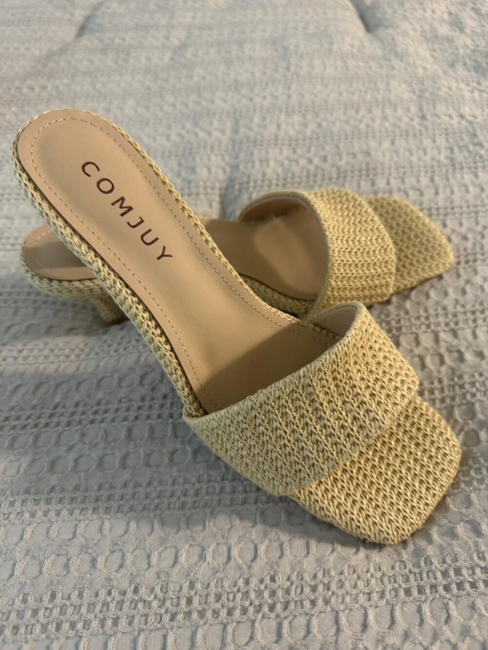 ✨ NWT COMJUY Nude Raffia Kitten Heel Sandals Size 9.5 - Picture 4 of 5